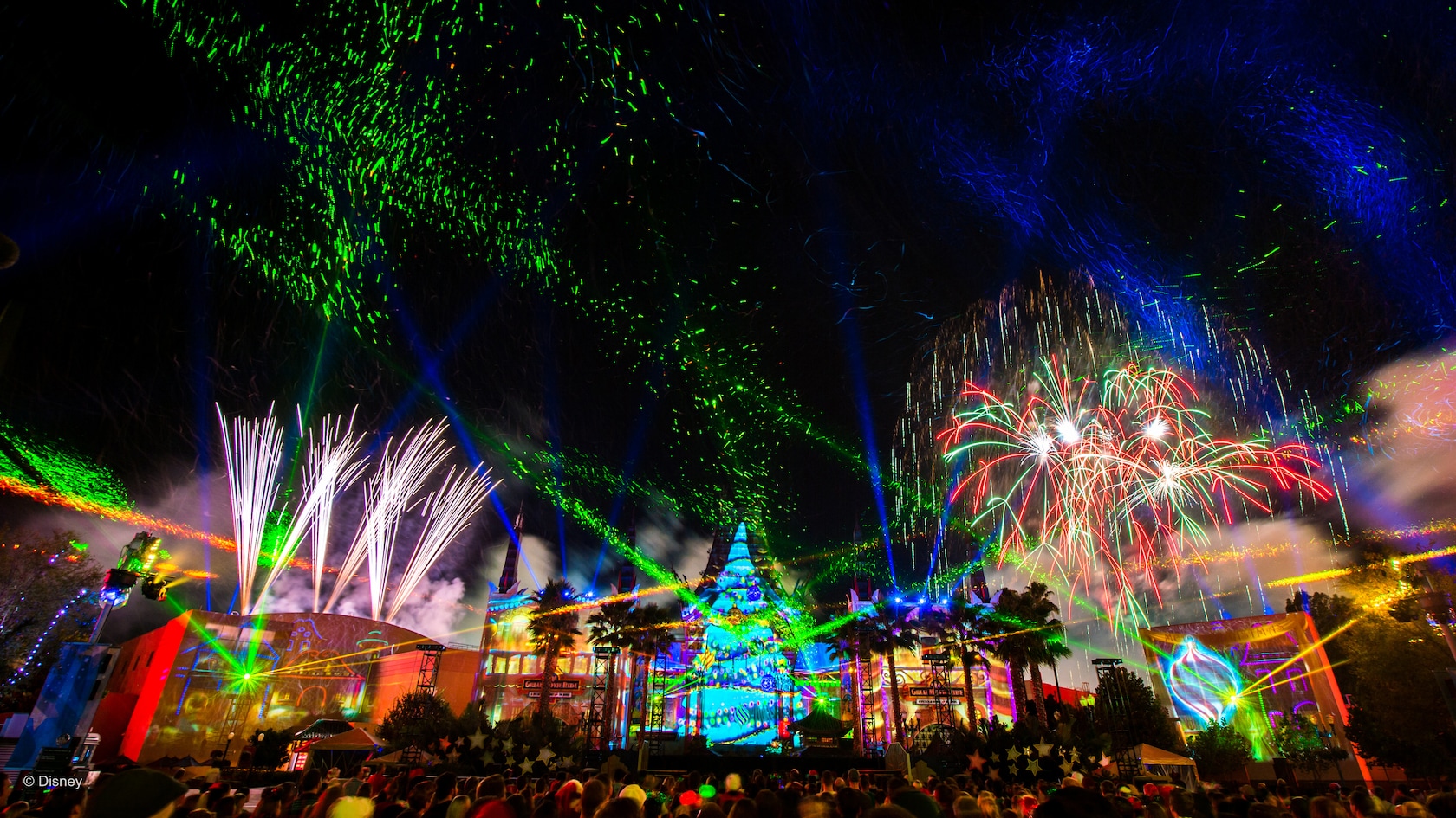 Jingle Bell, Jingle BAM! Holiday Fireworks Spectacular Walt Disney