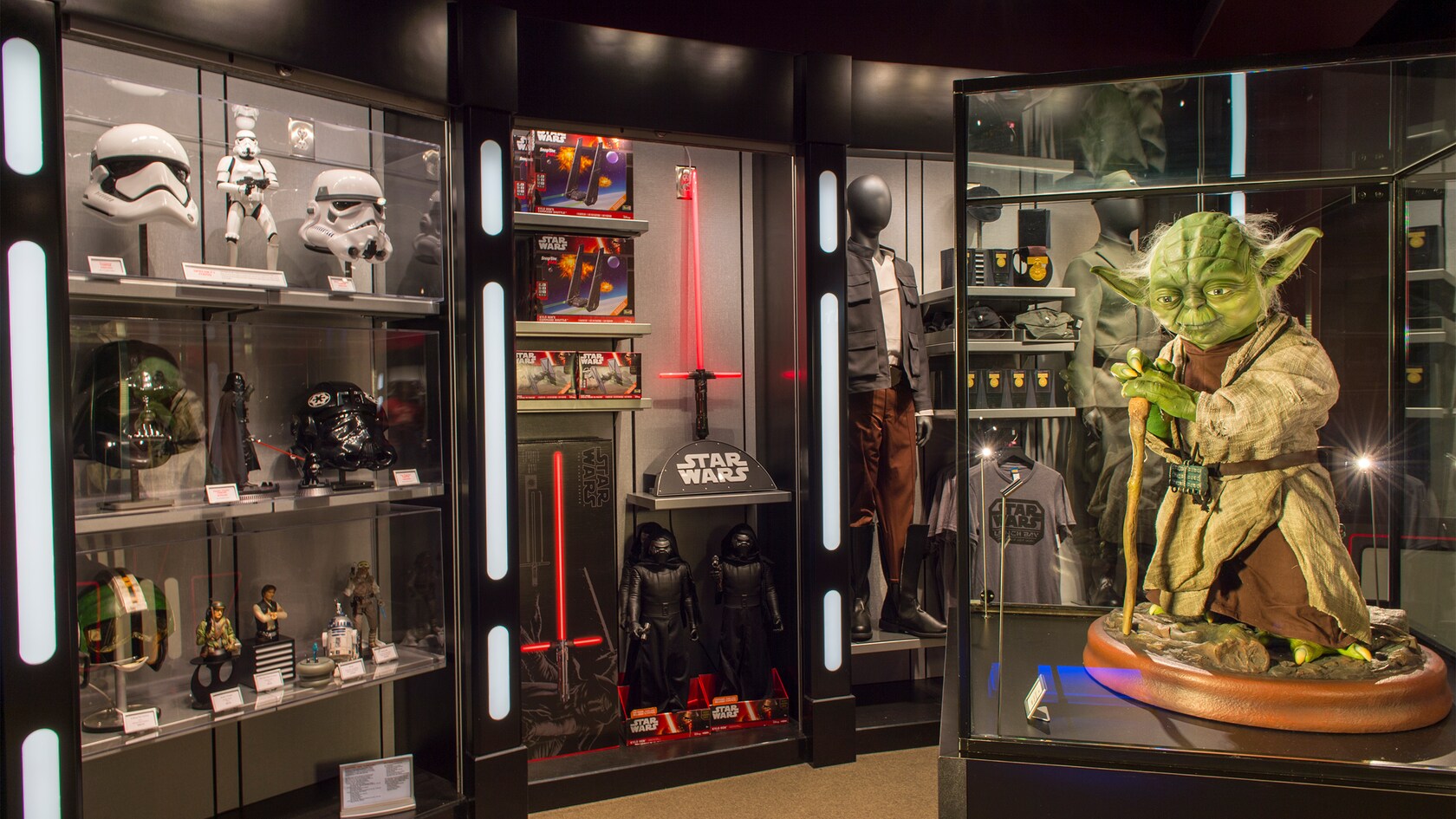 Star Wars Launch Bay | Disneyland Resort