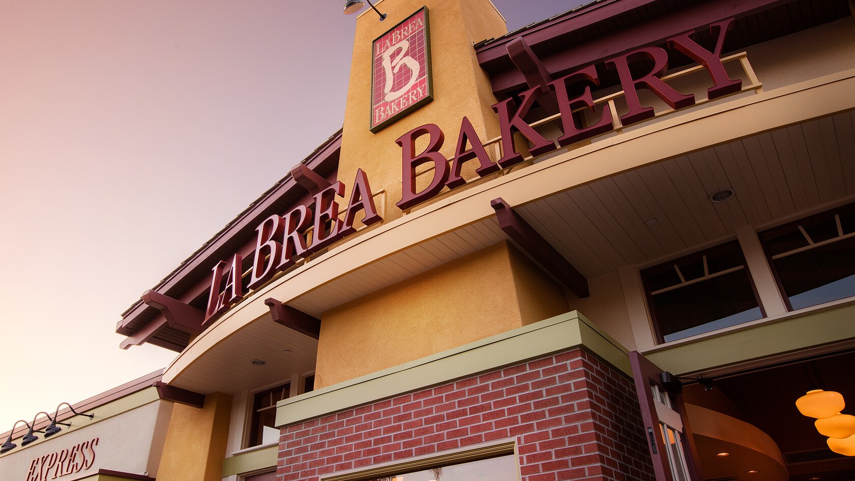 La Brea Bakery Cafe Dining & Restaurants Downtown Disney District