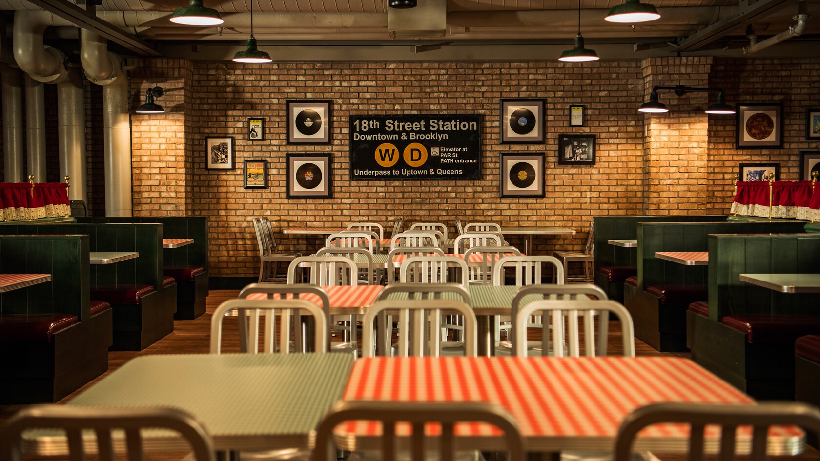 Pizzerizzo at disney s hollywood studios walt disney world resort