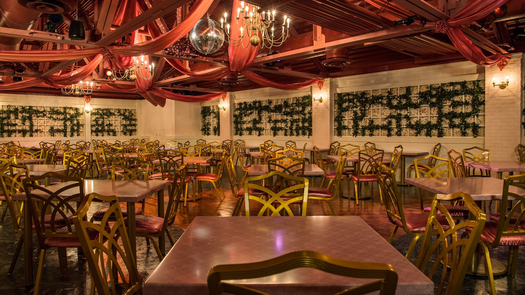 Pizzerizzo at disney s hollywood studios walt disney world resort
