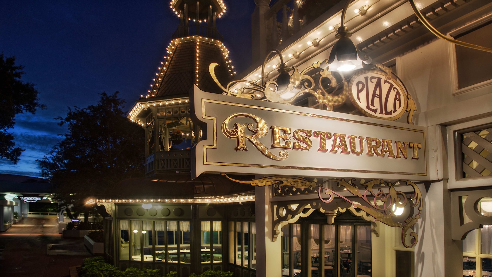 best restaurants disney world magic kingdom