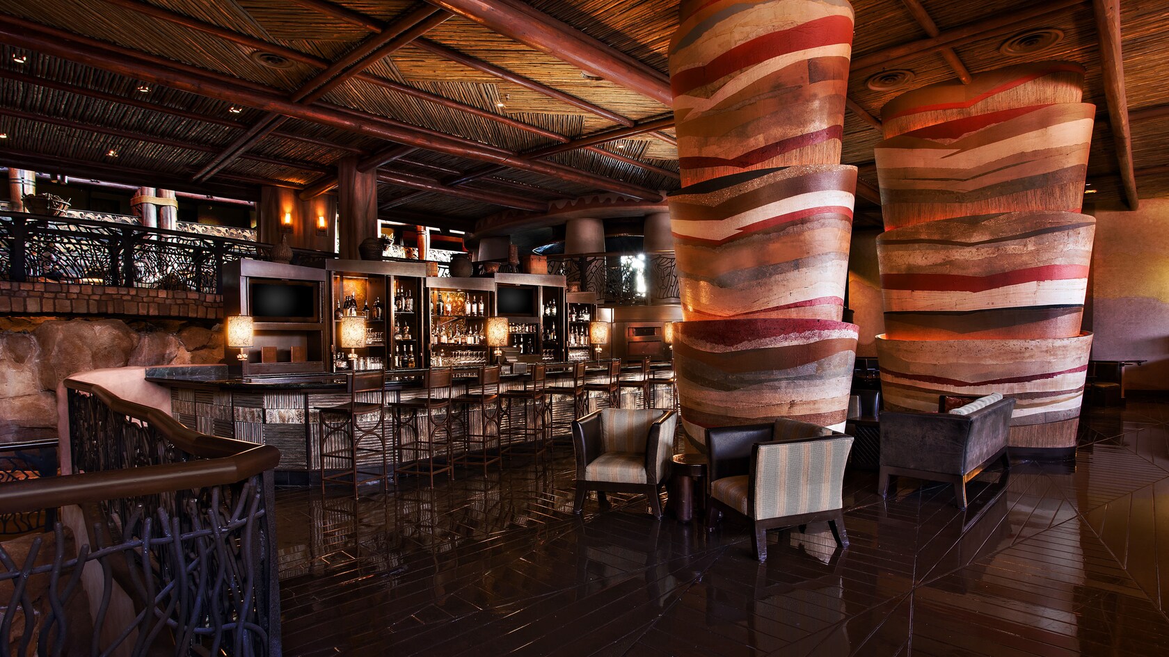 Intérieur du salon et du bar de Victoria Falls Lounge