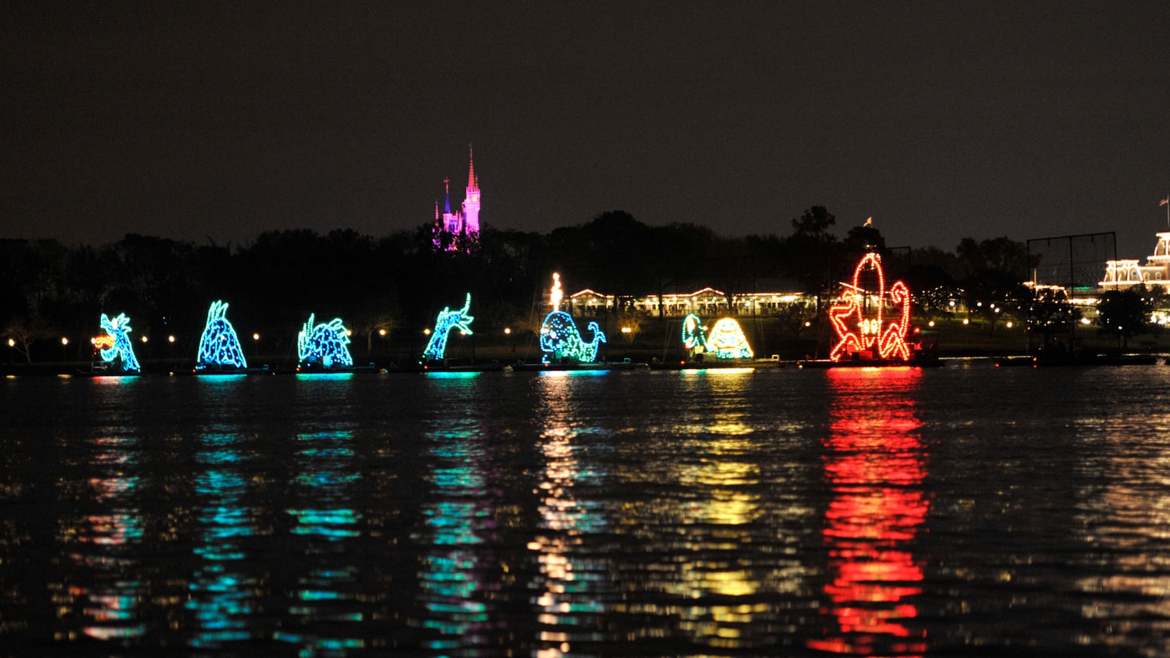 Electrical Water Pageant show at Seven Seas Lagoon