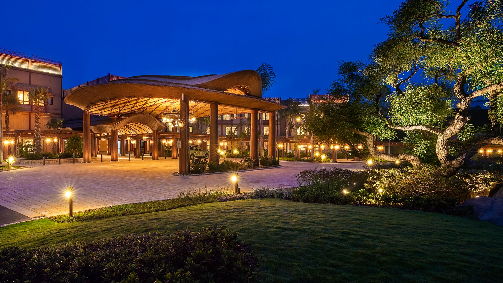 Disney Explorers Lodge
