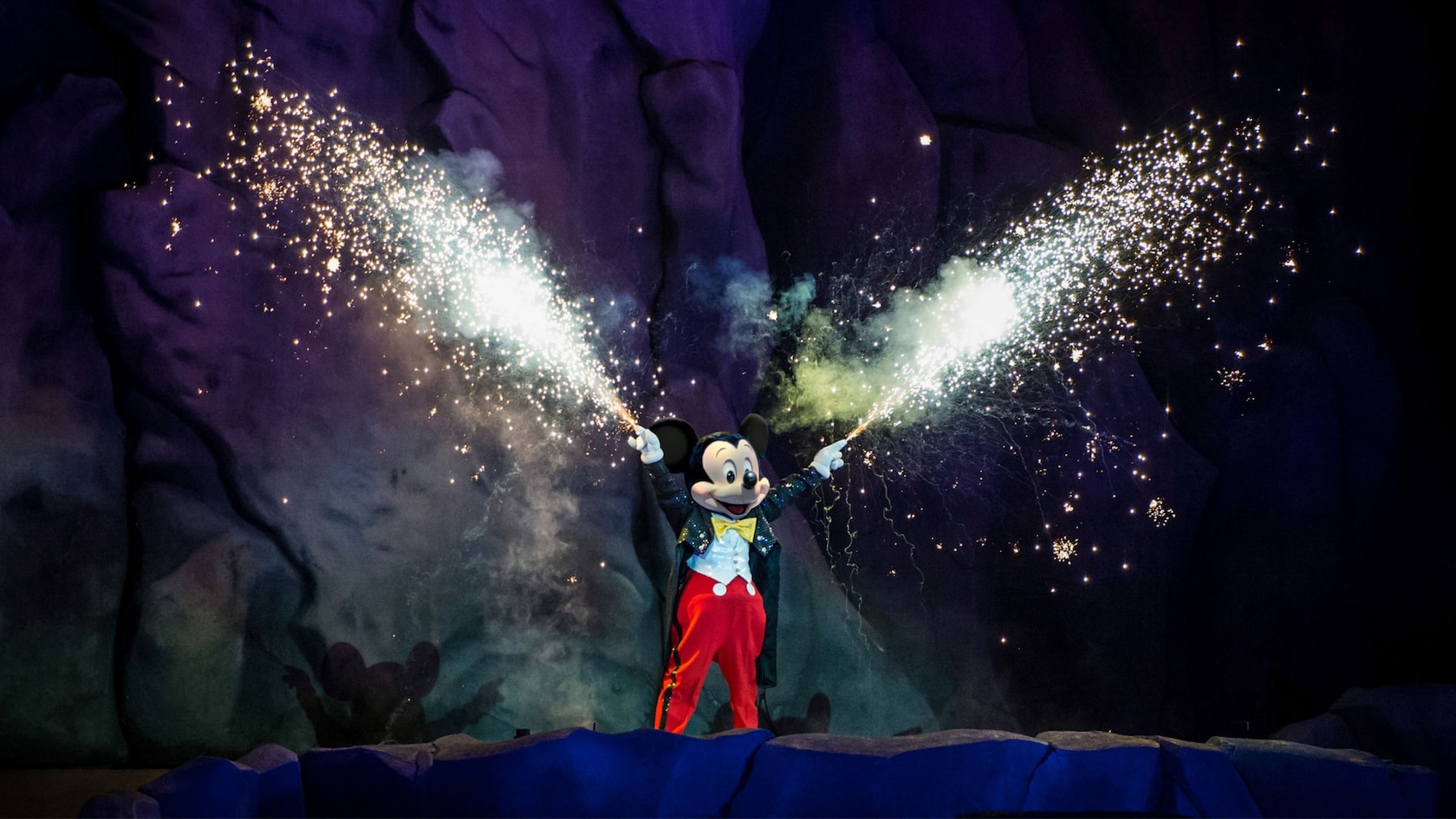 Disney dá mais detalhes sobre o retorno de “Fantasmic!”