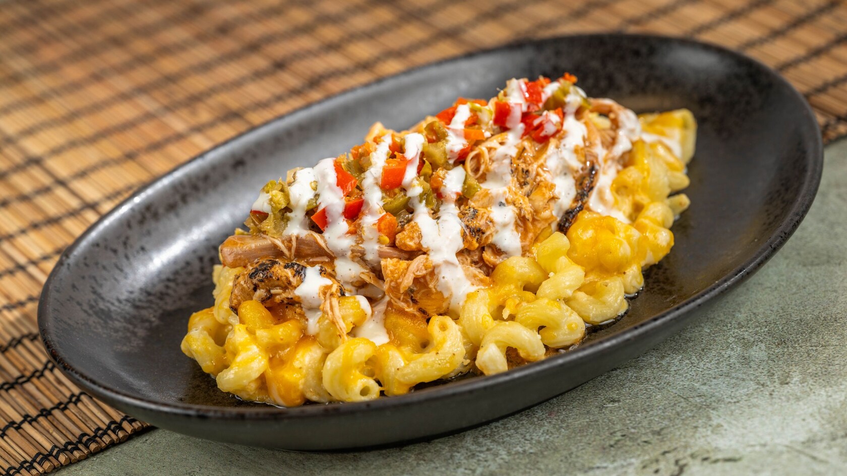 A plate of Baked Macaroni and Cheese with Buffalo Chicken from Eight Spoon Café in Disney’s Aninal Kingdom theme park	