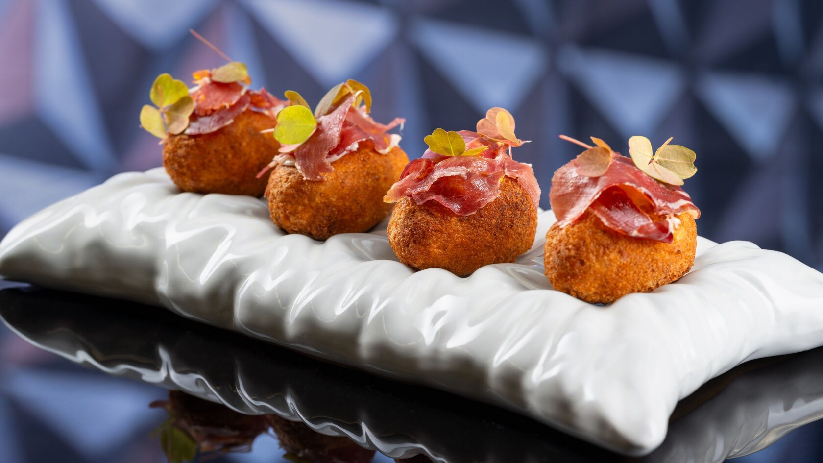 A tray of 4 croquettes