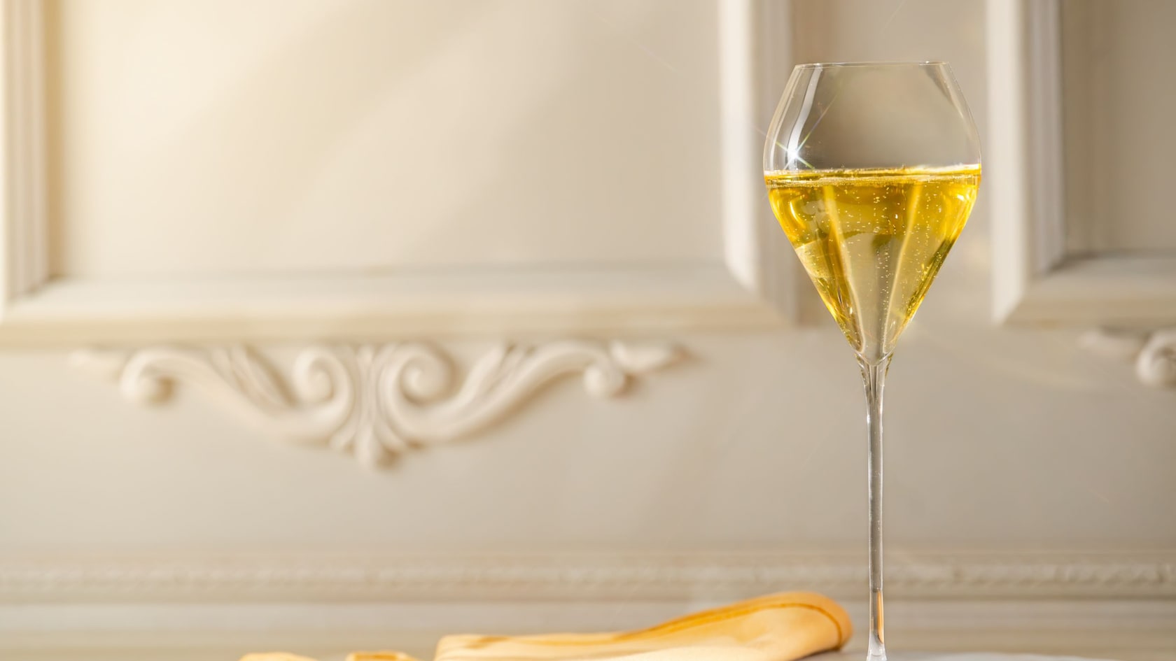 Una copa de champán de The Perch