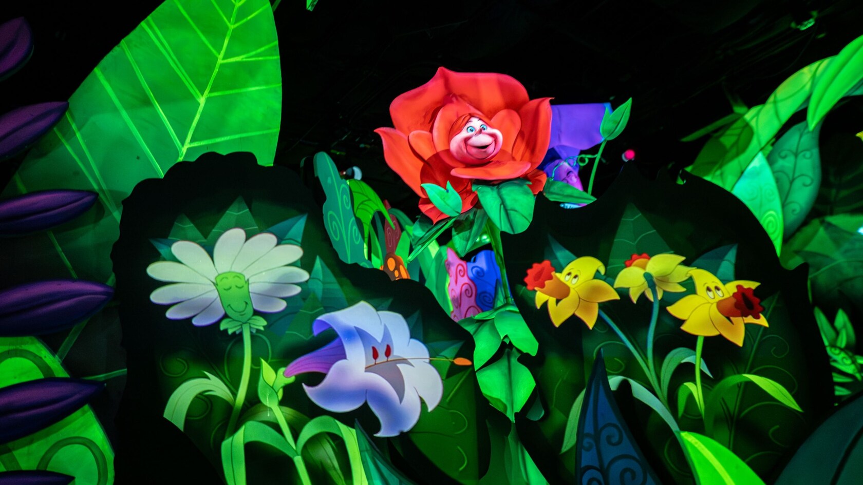Animated flowers inside of Alice in Wonderland
