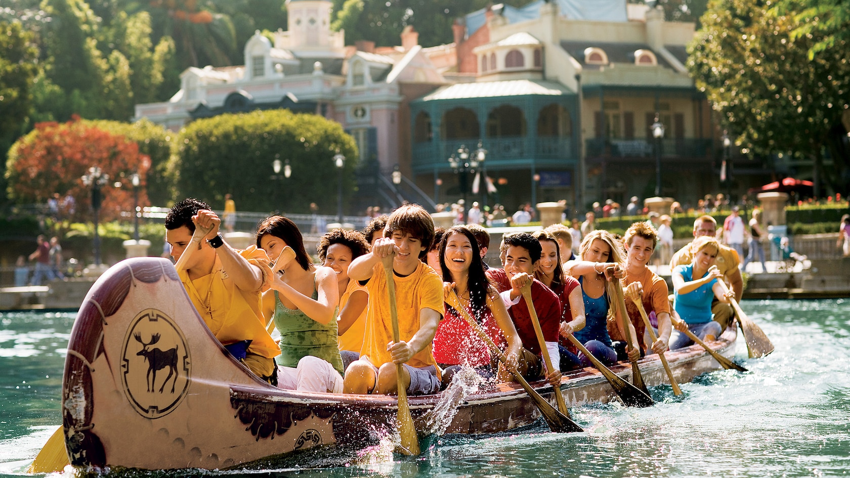 How Weather Affects Wait Times at Disneyland at Disneyland
