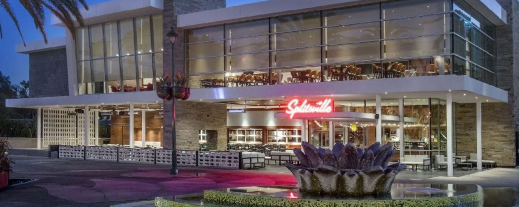 Splitsville Luxury Lanes