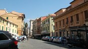 Una calle con arquitectura italiana del siglo&nbsp;XIX