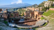 Las ruinas de un anfiteatro antiguo