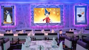 Arte que muestra a Blanca Nieves, Mickey Mouse y otros personajes de Disney ilumina las paredes en el Animator’s Palate