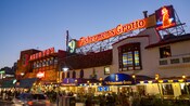 Una fila de restaurantes en Fishermen’s Grotto en San Francisco