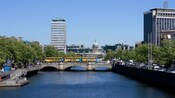 El O’Connell Bridge, que cruza el río Liffey en Dublín