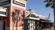 A restaurant with a sign that reads Moliere Playa