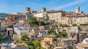 La ciudad medieval de Narni, Italia