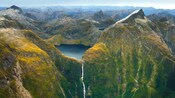 Lago Quill y Cascadas Sutherland en el Parque Nacional Fiordland