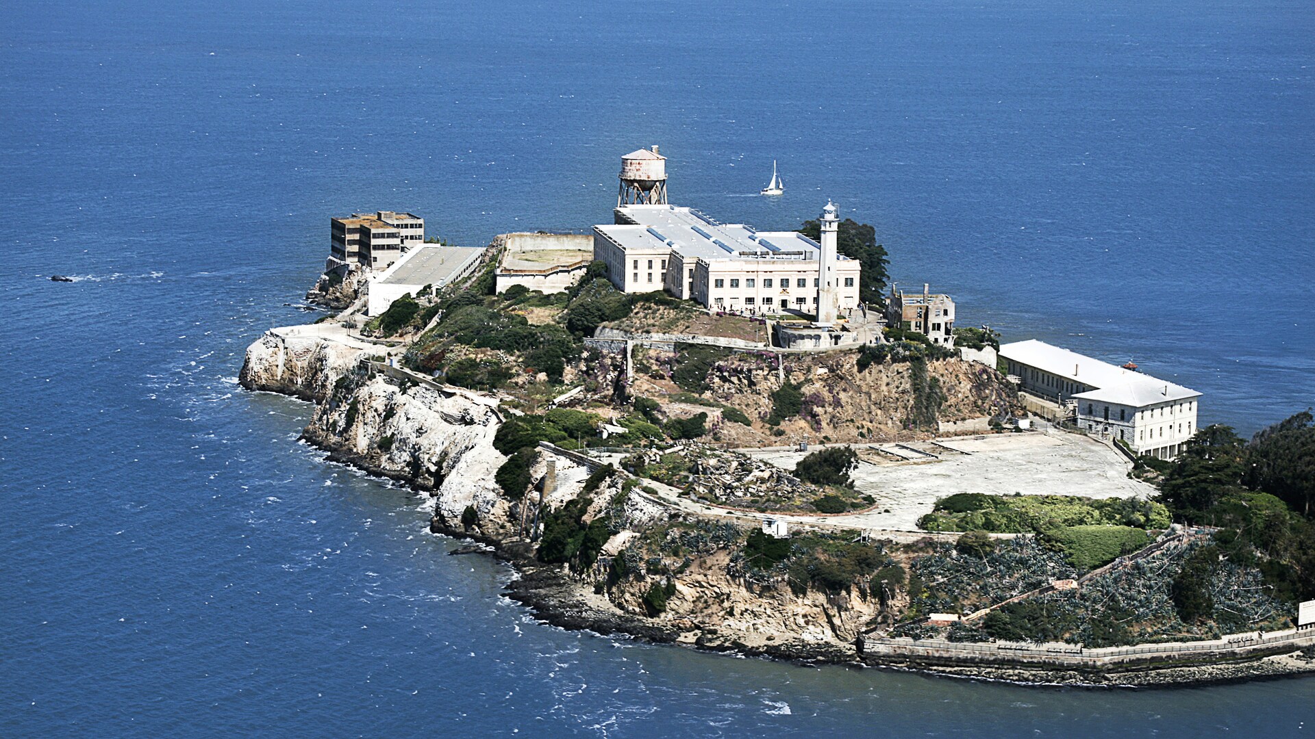 Tour of Alcatraz and Sausalito:Adult Only | Disney Cruise Line Alcatraz Al Capone Escape