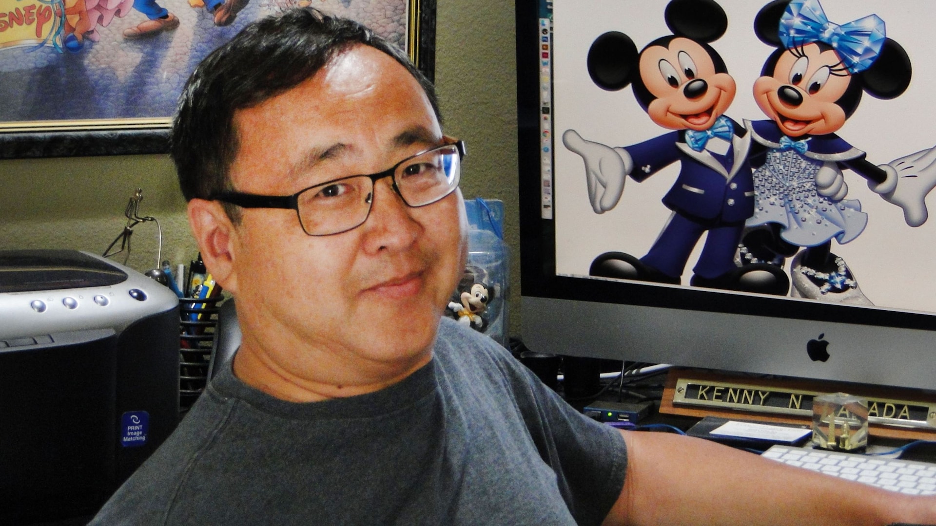 A portrait of artist Kenny Yamada