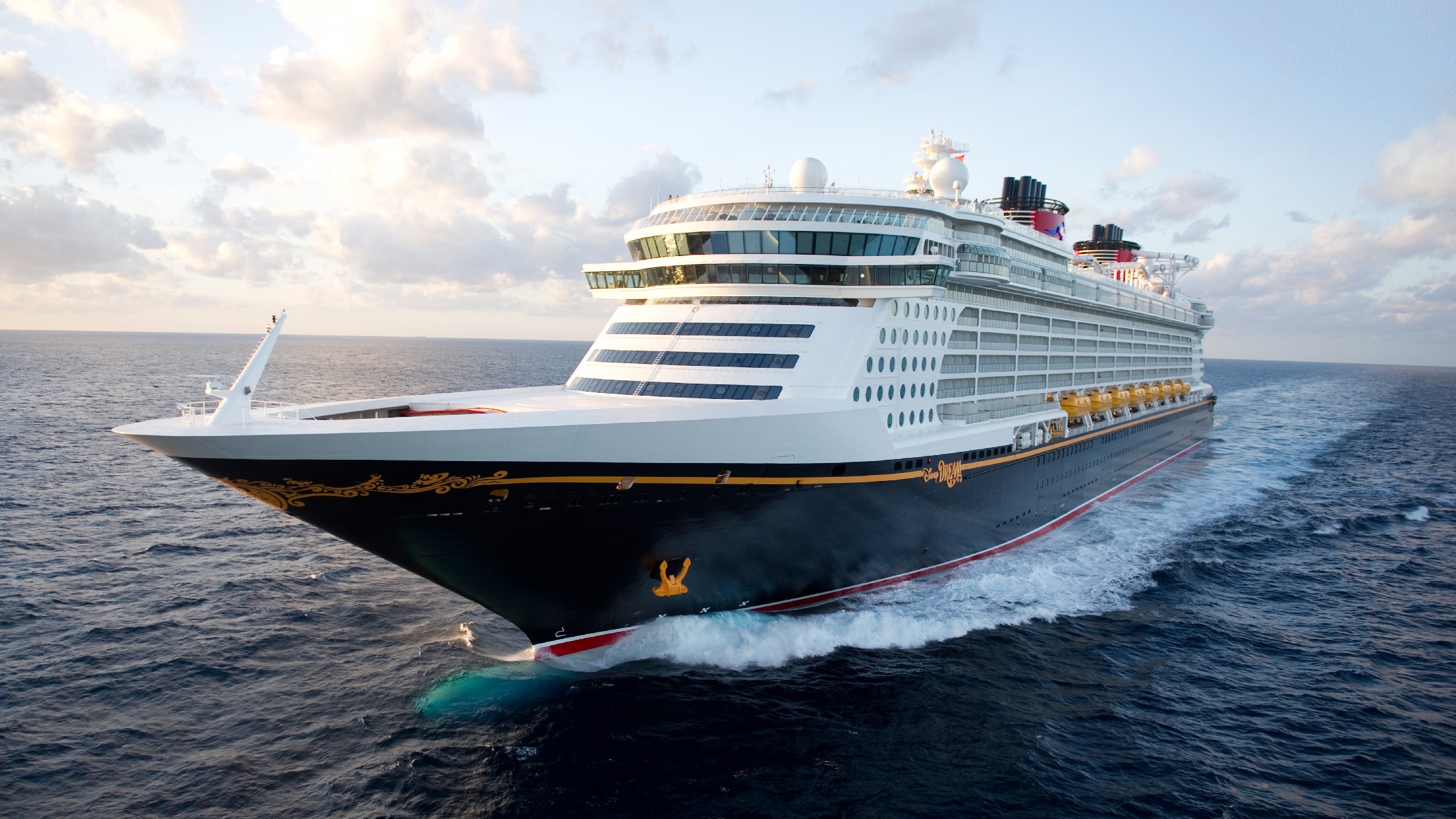 disney cruise ship pictures