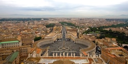 St. Peter’s Square in Vatican City St. Peter’s Square in Vatican City