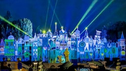 Illuminations projected onto the façade of ‘it’s a small world’ during the Tapestry of Happiness nighttime show