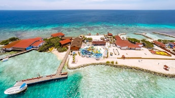 De Palm Island ofrece un parque acuático con toboganes y mucho más