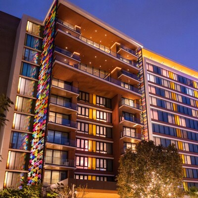 A tower of The Villas at Disneyland Hotel
