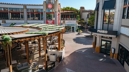 Multiple restaurants and businesses at the Downtown Disney District
