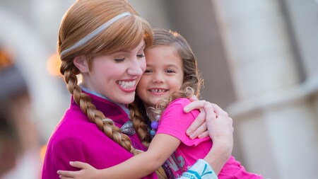 Little Girl Halloween Frozen Face Paint Designs 2014 Elsa 2014