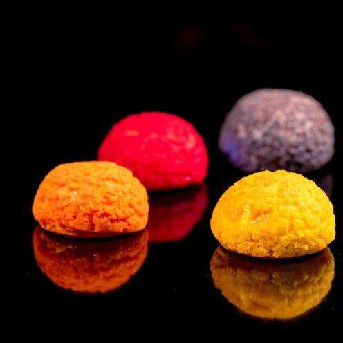 A serving of Infinity Cream Puffs from Terran Treats in Disney California Adventure Park
