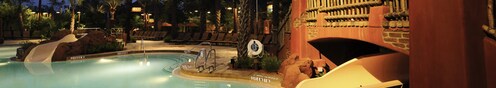 Uzima, una piscina de acceso progresivo, incluye un tobogán de 67 pies de largo