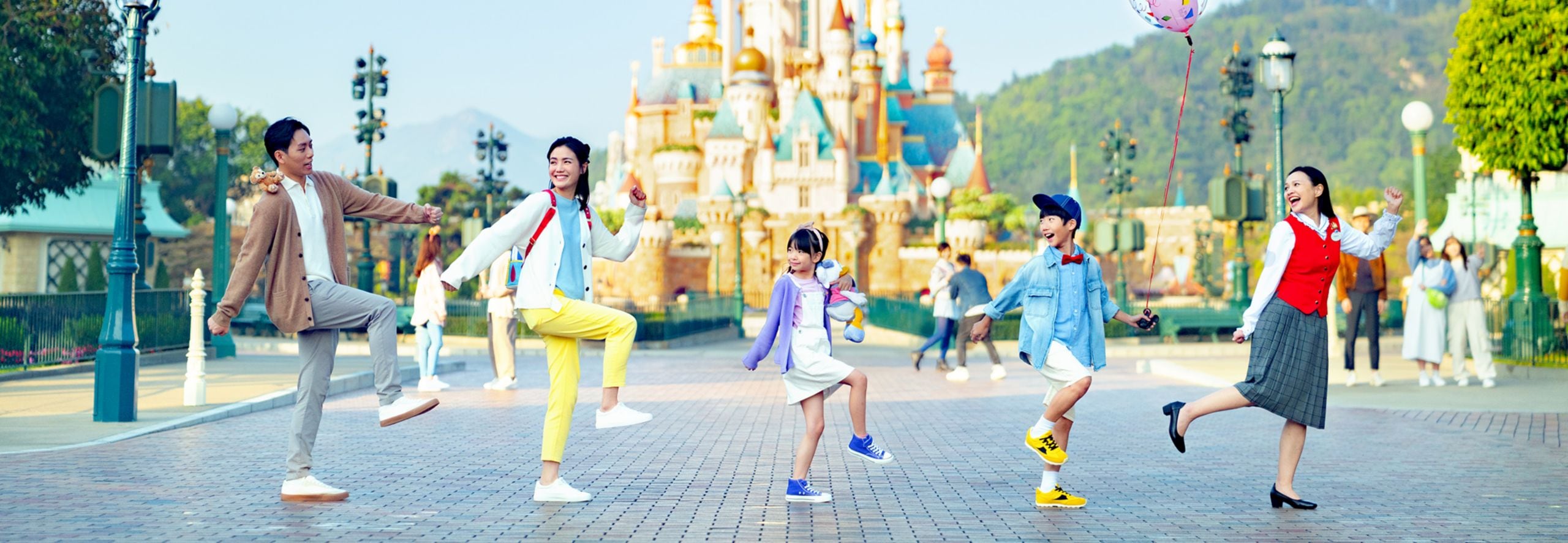 USB（HONG KONG DISNEYLAND） hqdefault.jpg