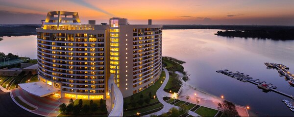 Bay Lake Tower at Disney's Contemporary Resort