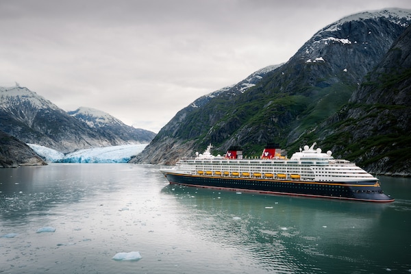 ディズニークルーズライン　ピン　83個 ディズニークルーズライン ピン 83個