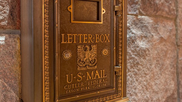 Uma caixa de correio vintage dos EUA no Disney’s Wilderness Lodge