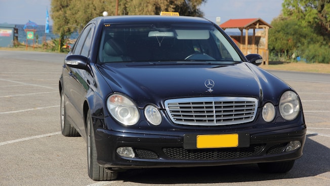 A late model luxury sedan A late model luxury sedan