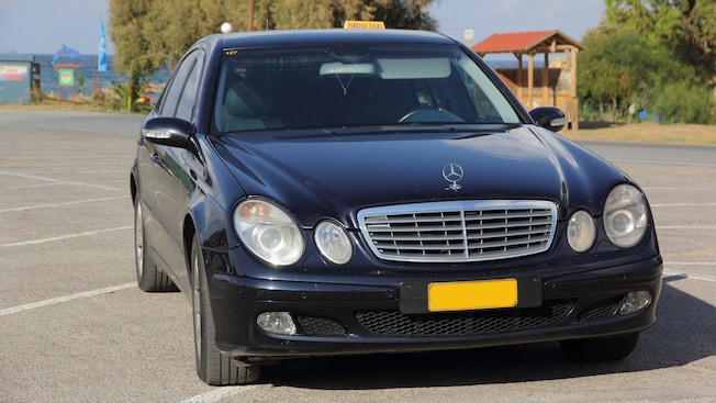 A late model luxury sedan A late model luxury sedan