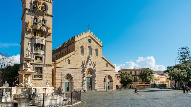 Catedral de Messina na Sicília, Itália Catedral de Messina na Sicília, Itália