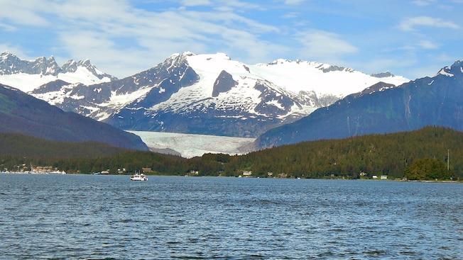Mendenhall Glacier and its surrounding forest and lake Mendenhall Glacier and its surrounding forest and lake