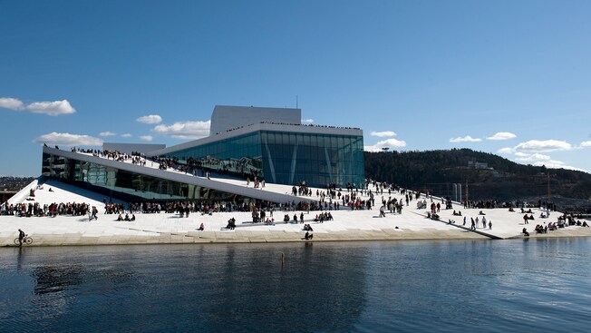 Revel in views of popular Oslo landmarks.