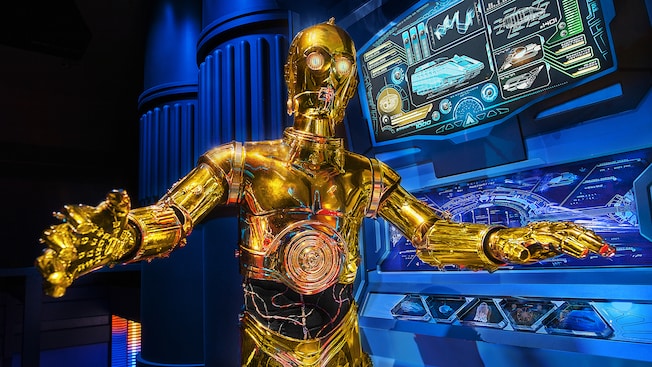 Star Tours | Rides & Attractions | Disneyland Park | Disneyland Resort
