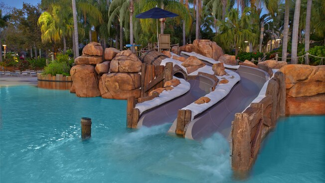 Bay Slides, tobogán de agua para niños en el parque acuático Disney's Typhoon Lagoon