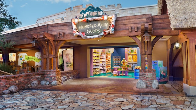 Fachada de Hundred Acre Goods en Fantasyland en el parque Magic Kingdom