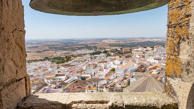 Campanário com vista para a cidade de Medina Sidonia