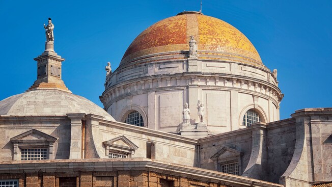 The Catedral de la Santa Cruz de Cádiz in Cádiz, Spain