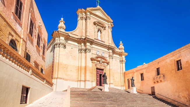 A baroque cathedral A baroque cathedral
